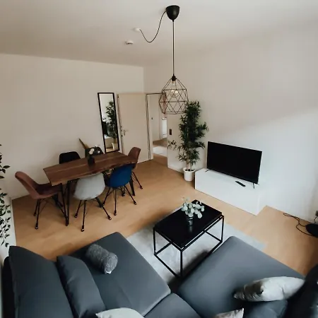 Attraktive 3-zimmerwohnung - Zentrum & Naehe Bahnhof Appartement Wurtzbourg